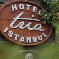Tria Hotel