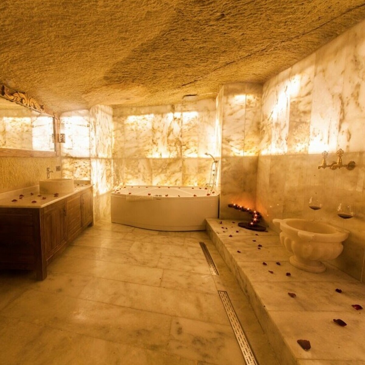 Kapadokya Gamirasu Junior Mağara Otel’de Rüya Gibi Konaklama Seçenekleri