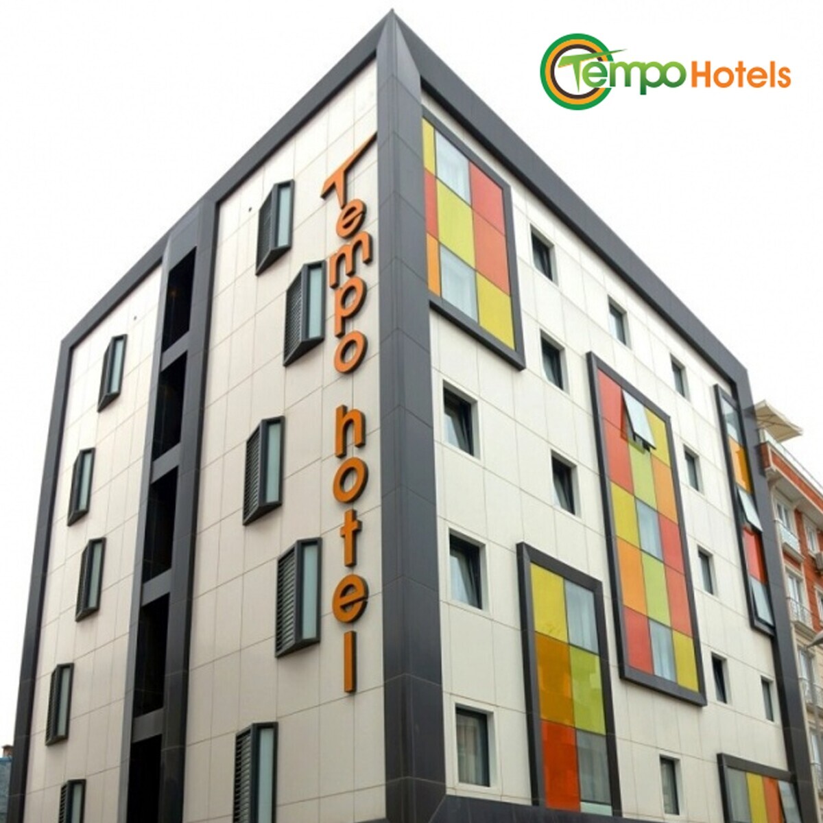 Tempo Hotel 4. Levent'te Çift Kişi 1 Gece Kahvaltı Dahil Konaklama