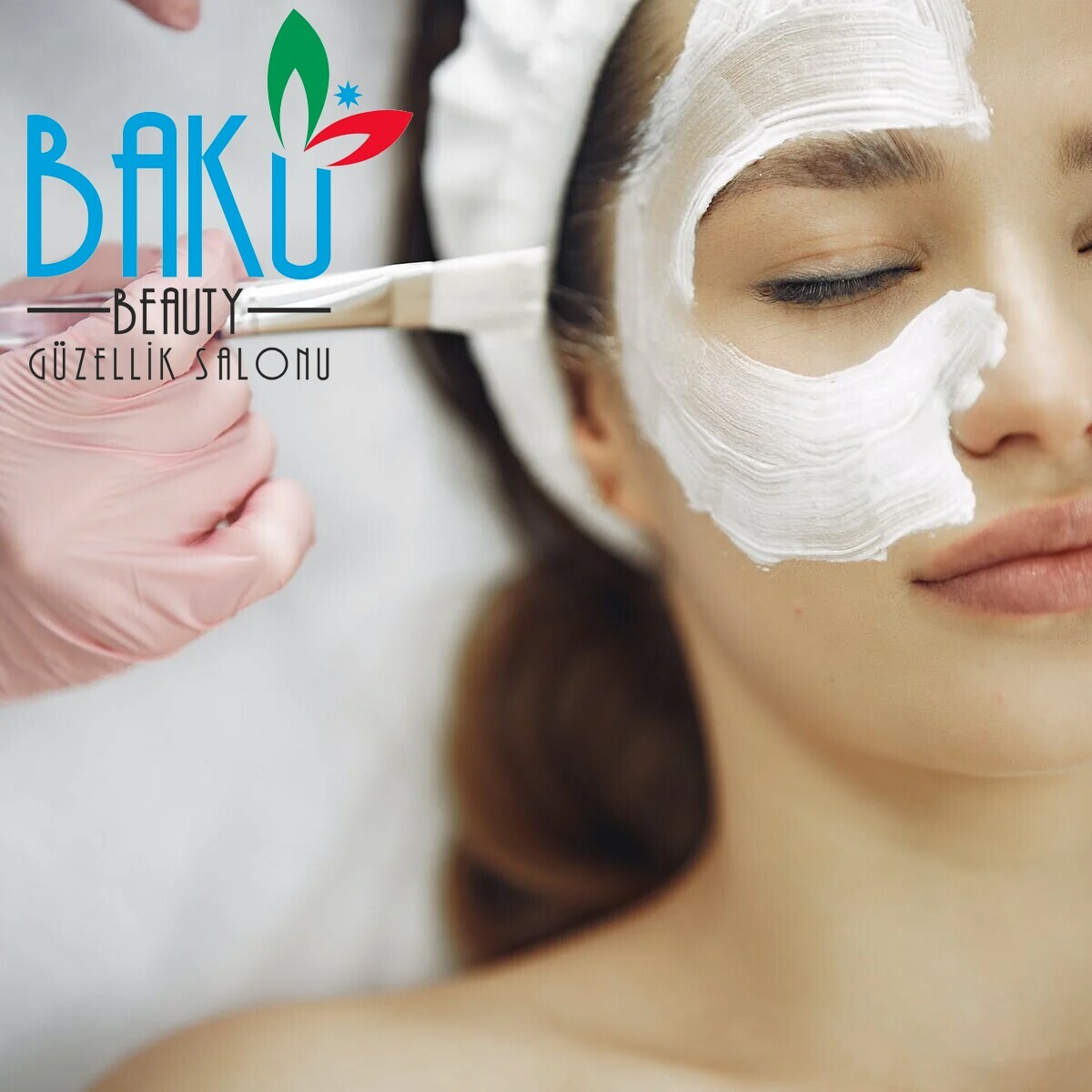 Bakü Beauty Center'de Klasik Cilt Bakımı Uygulaması