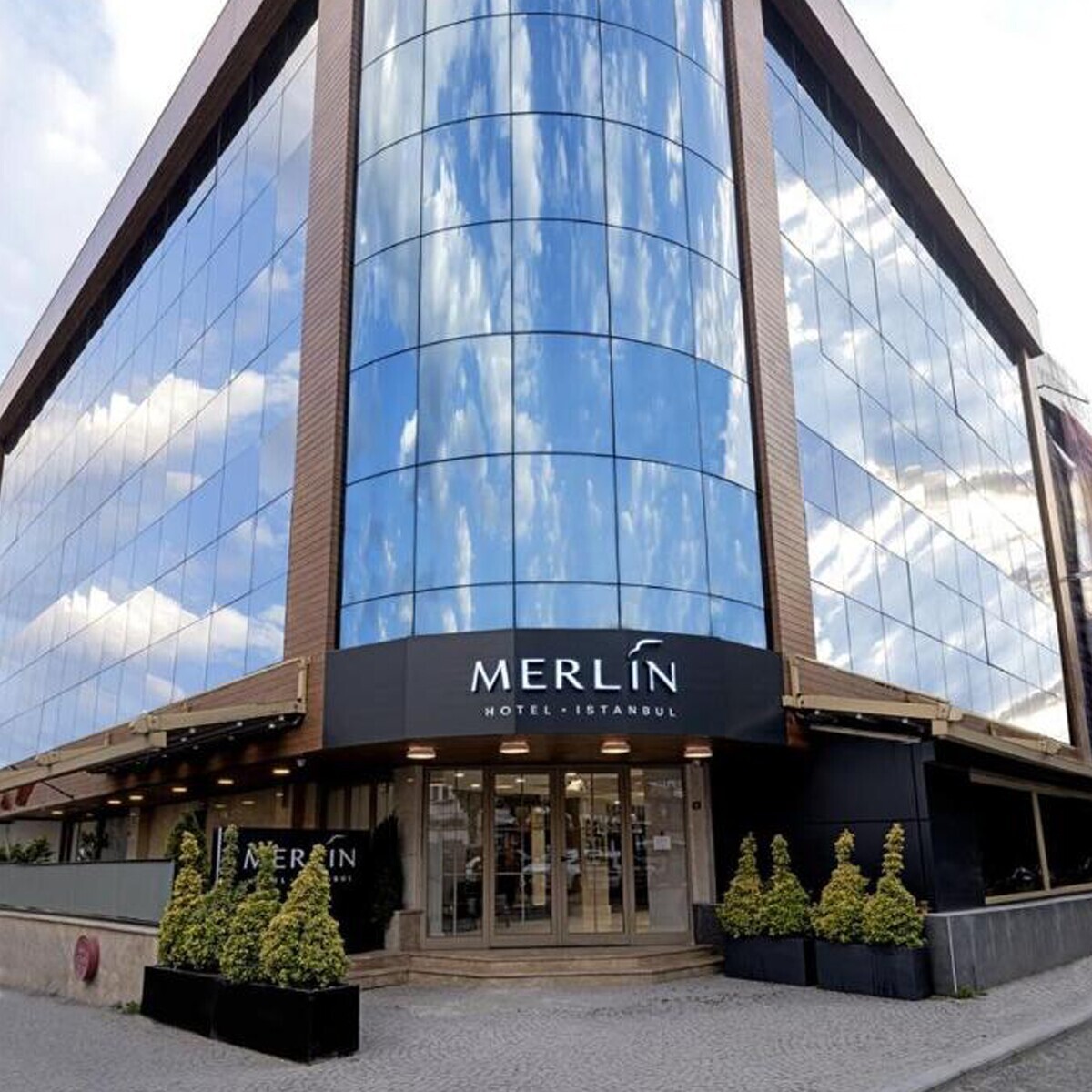 Merlin Hotel Bakırköy'de Tek veya Çift Kişilik Konaklama Keyfi