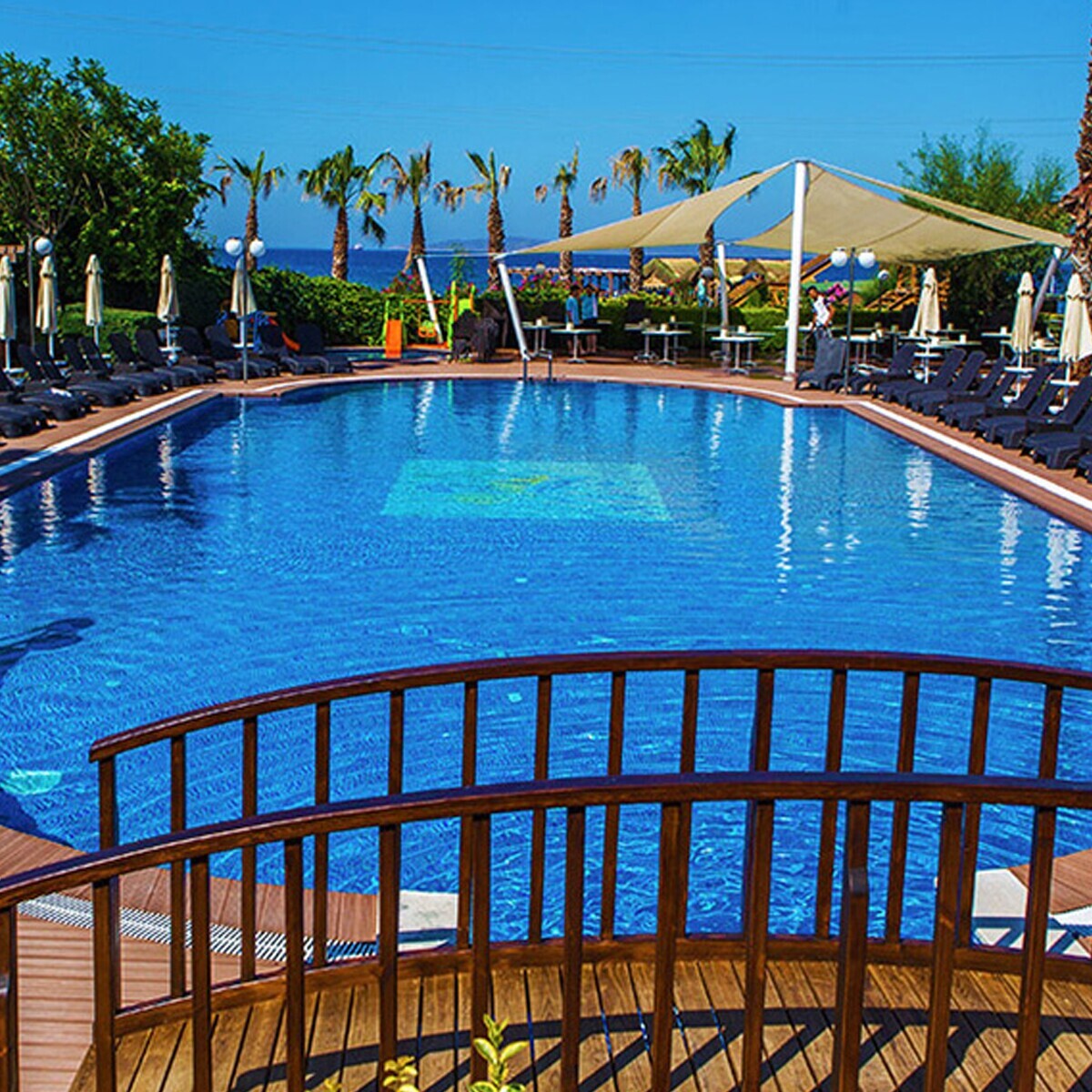 Jura Hotels Golden Beach Bodrum'da Her Şey Dahil Tatil Paketleri