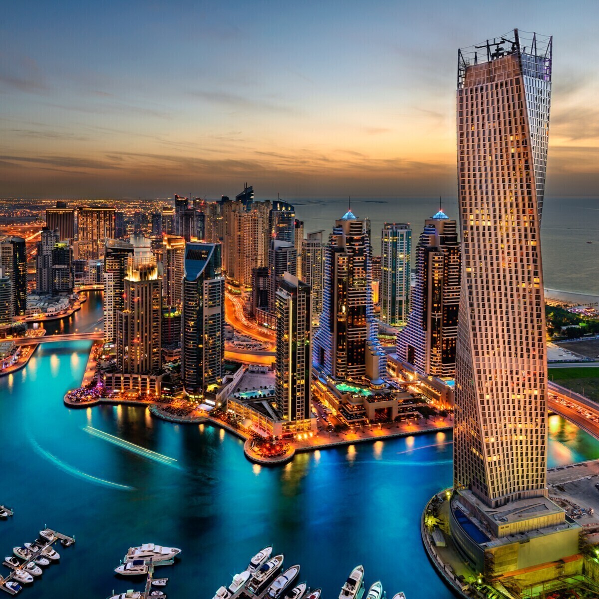 3 veya 4 Gece Konaklamalı Vize Dahil Dubai Turu