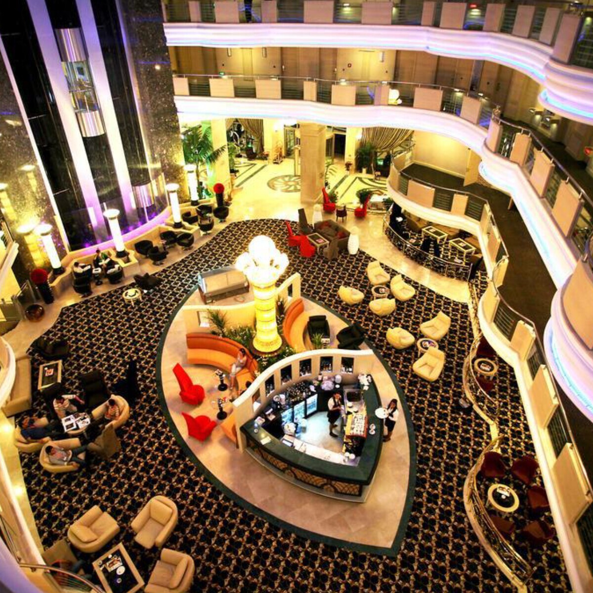 Büyükçekmece Eser Premium Hotel & Spa’da Deniz Manzarası Eşliğinde Açık Büfe İftar Lezzetleri