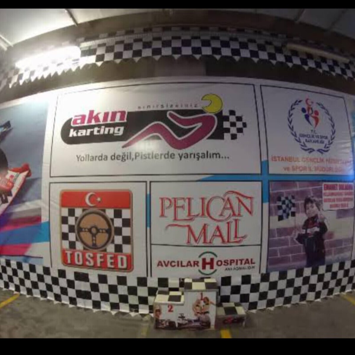 Avcılar Pelican AVM Akın Karting'de 7'den 70'e Adrenalin Dolu Go-Kart Heyecanı