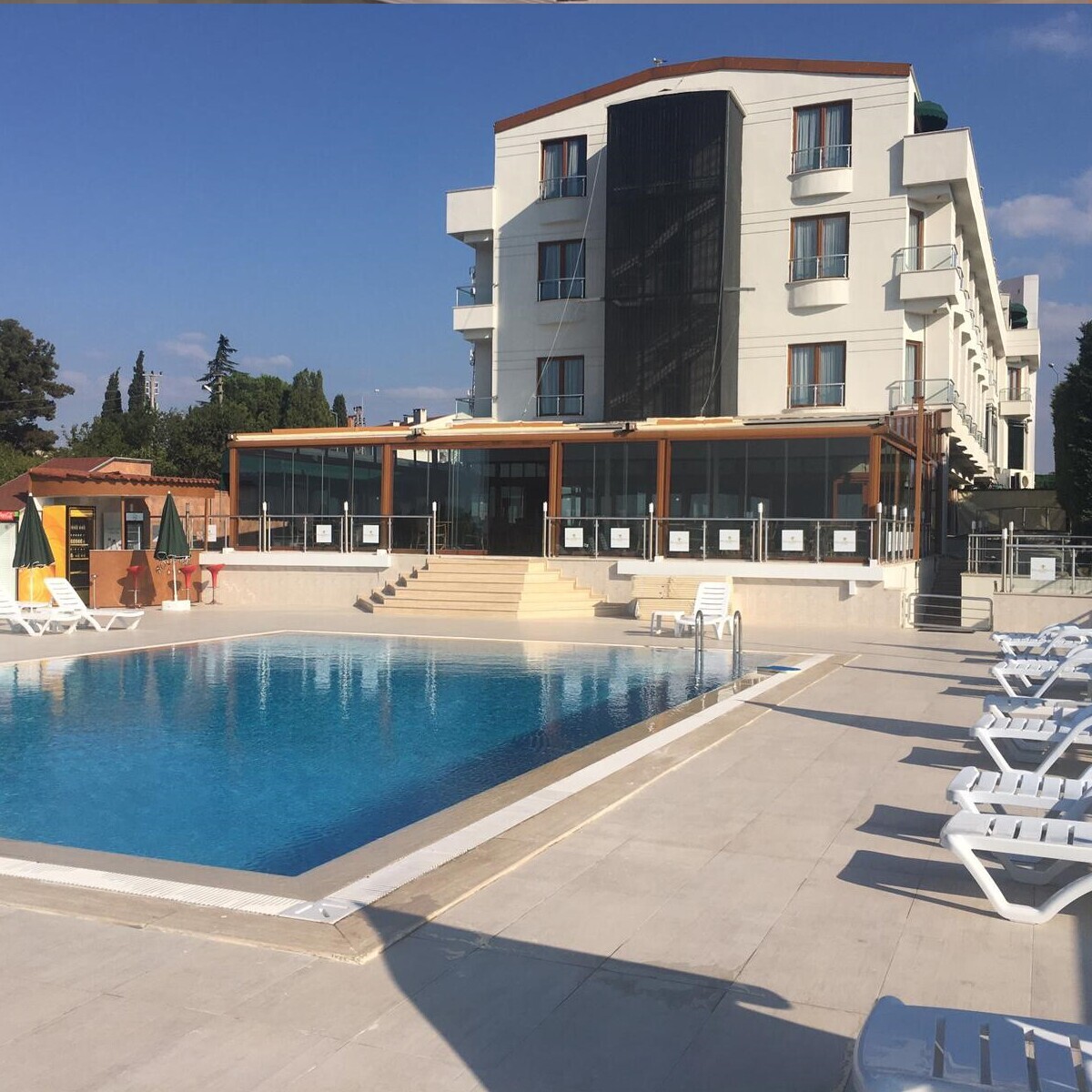 Double Royal Hotel'de Konaklama Seçenekleri