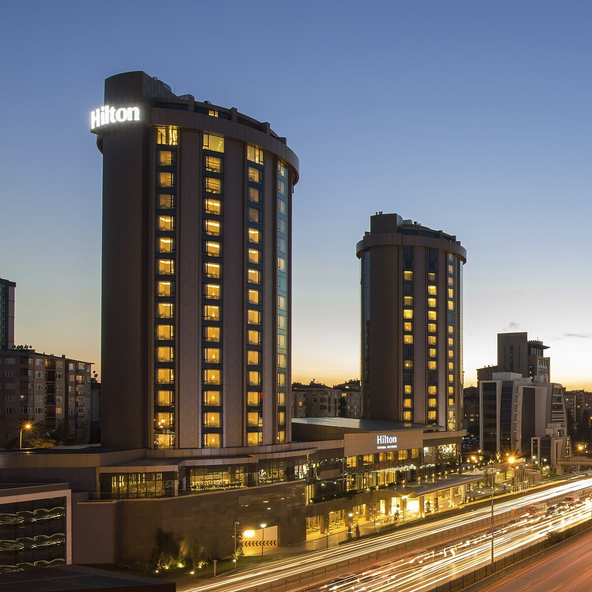 Hilton İstanbul Kozyatağı'ndan Açık Büfe İftar Menüsü
