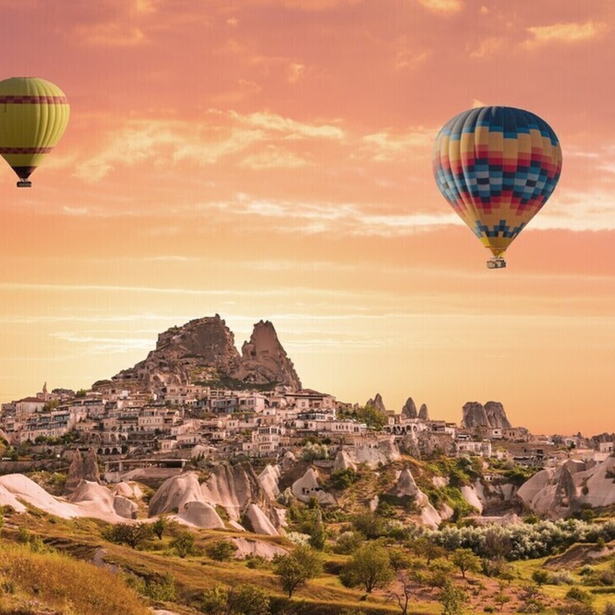 Lüks Nar Cave Hotel Konaklamalı Kapadokya ve Peri Bacaları Turu (1 Gece Konaklama)