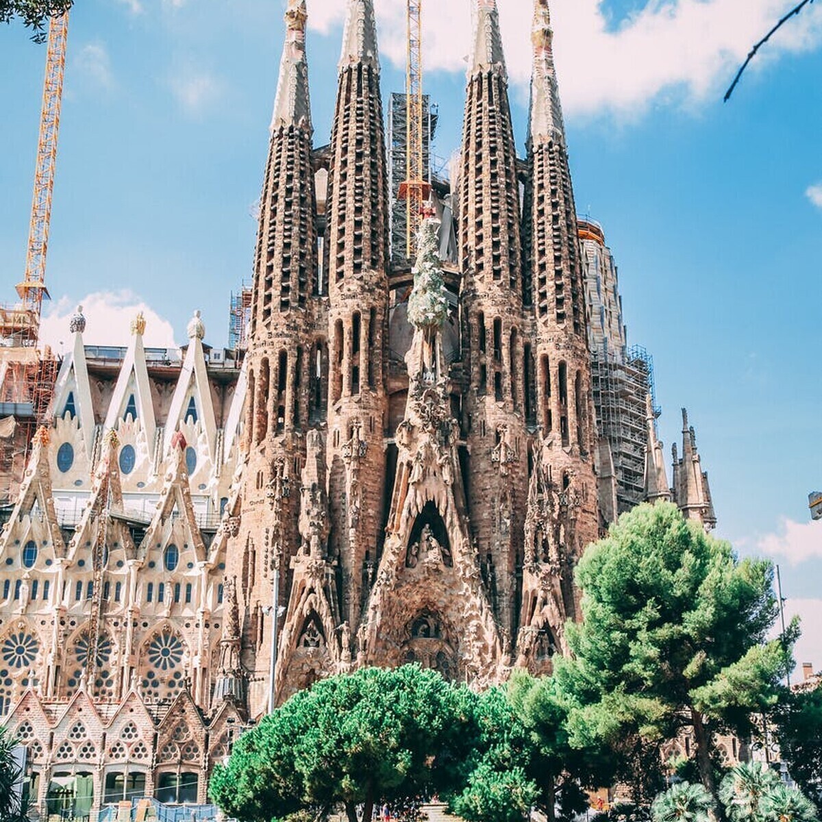 Barcelona Türk Havayolları İle Yılbaşı Özel 4 Gece 5 Gün