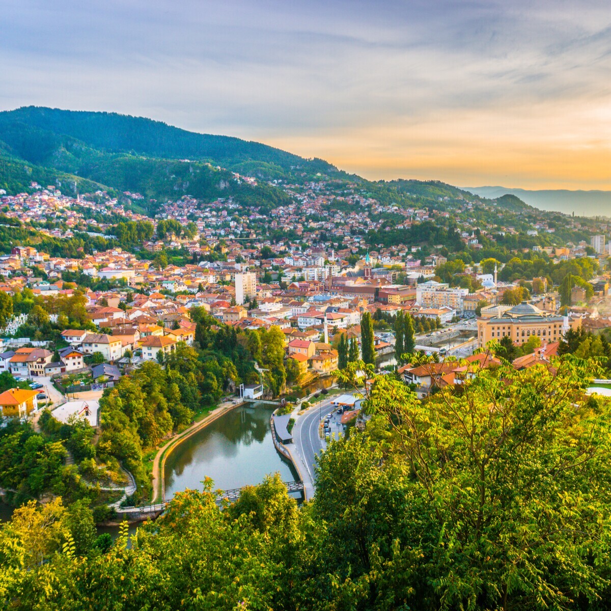 İzmirden Vizesiz Air Albania İle Büyük Balkan Turu 6 Ülke Akşam Yemekleri Dahil, Ekstra Tur Yok - 4* Oteller - Her Şey Dahil! Kosovalı Program