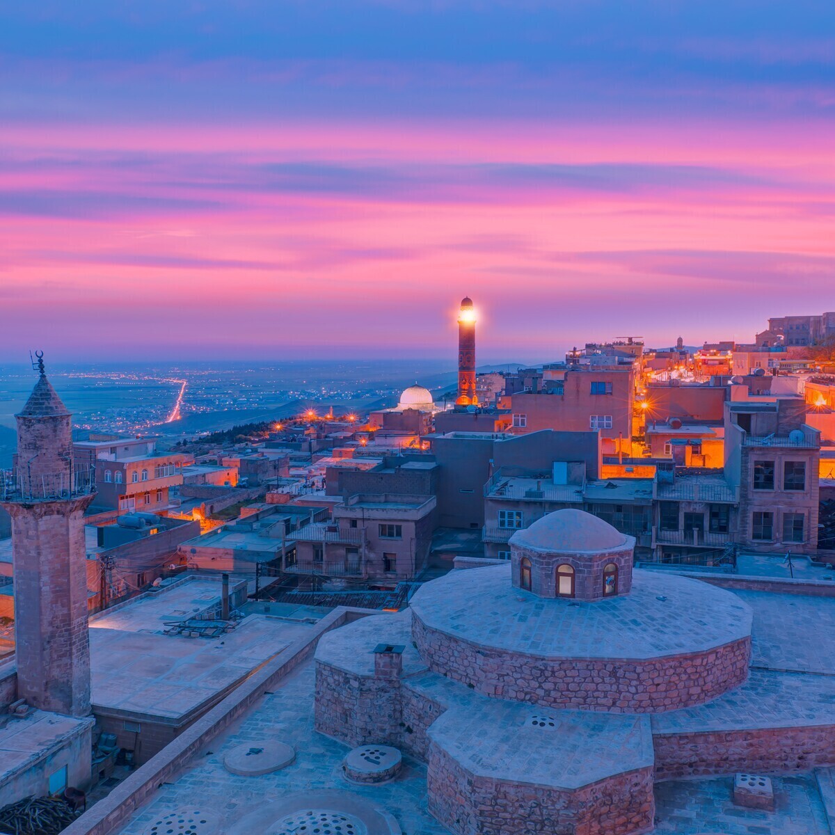 Yılbaşı Özel Uçaklı Gap Diyarbakır Mardin Urfa Gaziantep Turu Sıra Gecesi ve Gala Yemeği İmkanı (2 Gece 3 Gün)