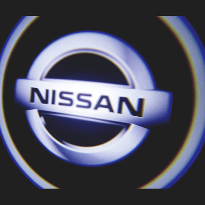Mesafe Sensörlü Pilli Yapıştırmalı Kapı Altı Led Logo  Nıssan