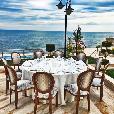 Selimpaşa Konağı Hotel'den Deniz Manzarası Eşliğinde Akşam Yemeği