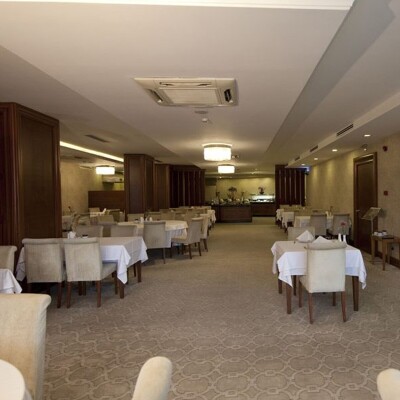 Tuğcu Hotel Select Bursa'da Konforlu Konaklama Seçenekleri