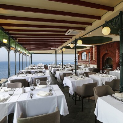 Sultanahmet Sarayı Otel'de Deniz Manzarası Eşliğinde Kahvaltı Keyfi