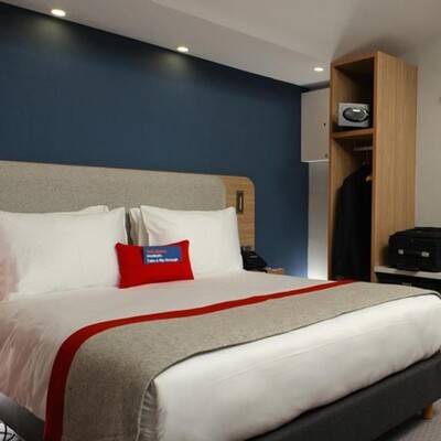 Holiday Inn Ataköy Metro Hotel'de Konaklama Seçenekleri