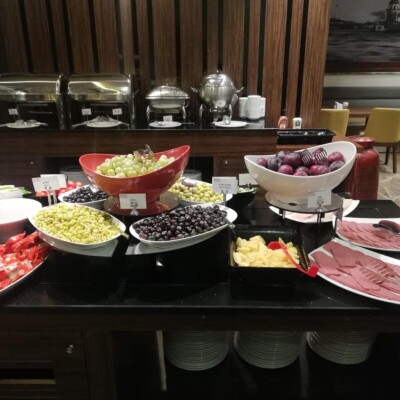 Ramada By Wyndham Florya Hotel'de Açık Büfe Kahvaltı Keyfi