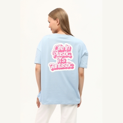 Barbie Yazılı Sırt Detaylı Oversize Kadın T-Shirt
