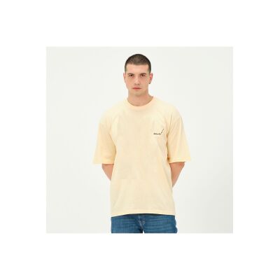 Erkek Sarı Sırt Baskı Detaylı Oversize T-Shirt