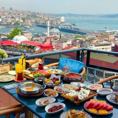 Stera Lounge The Bosphorus'da Çift Kişilik Enfes Kahvaltı Menüsü