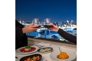 Legacy Hotel'de Sevgililer Gününe Özel Akşam Yemeği & Konaklama Seçenekleri