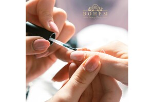 Bohem Beauty Clinic'te Manikür, Pedikür & Jel Tırnak Uygulamaları