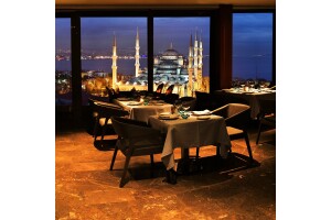 Fine Dine İstanbul'da Enfes Lezzetlerle Yemek Keyfi