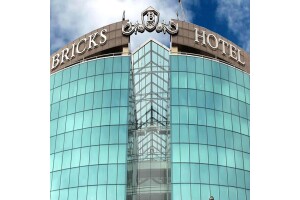 Bricks Airport Hotel'de Spa Dahil Tek veya Çift Kişilik Konaklama Seçenekleri