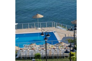 Selimpaşa Konağı Hotel'den Deniz Manzaralı Kahvaltı Seçenekleri