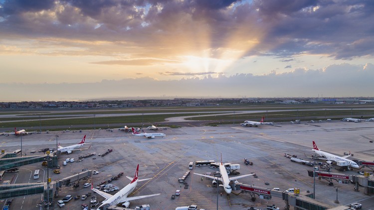 ​İstanbul Atatürk Havalimanı Ulaşım Yolları