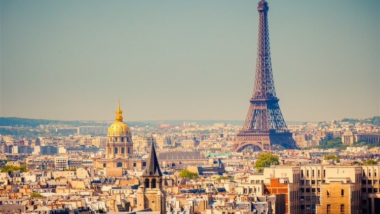 Paris'te Nereler Gezilir Ve Neler Yenir?